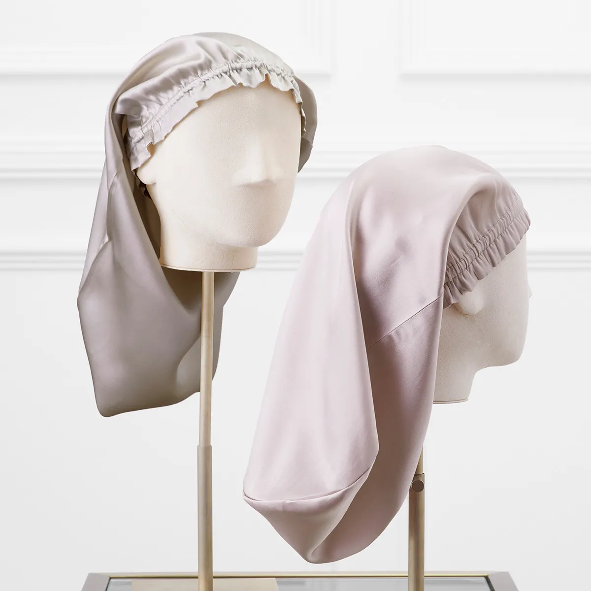 ゆったりとしたリラックスシルエット スマートな佇まいと快適な着心地