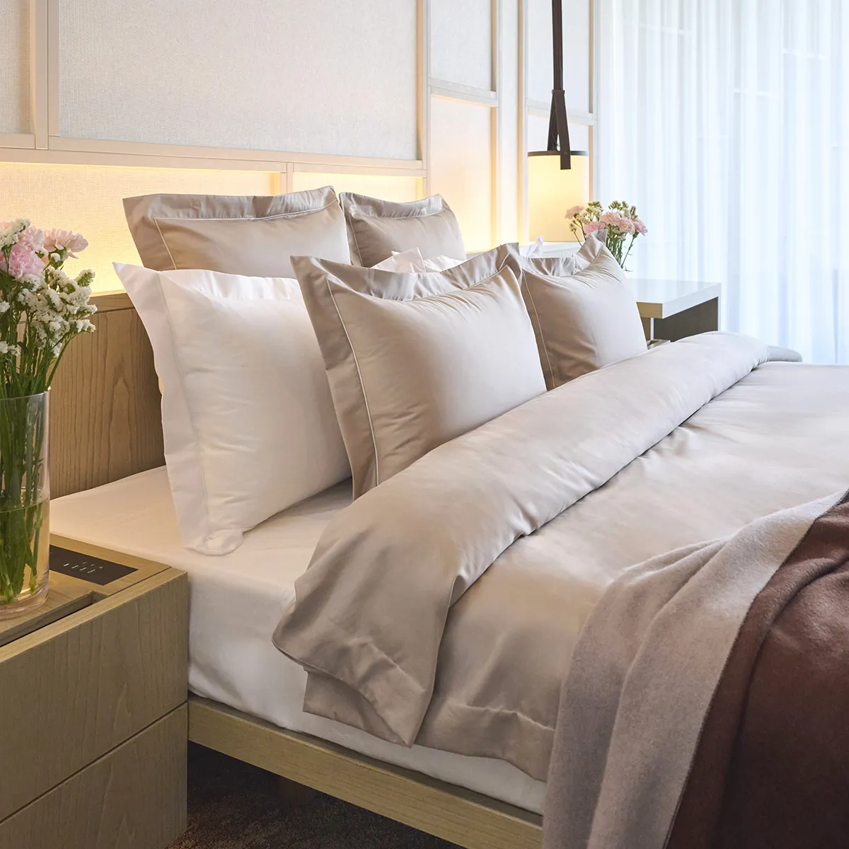 サテン織りブランケット