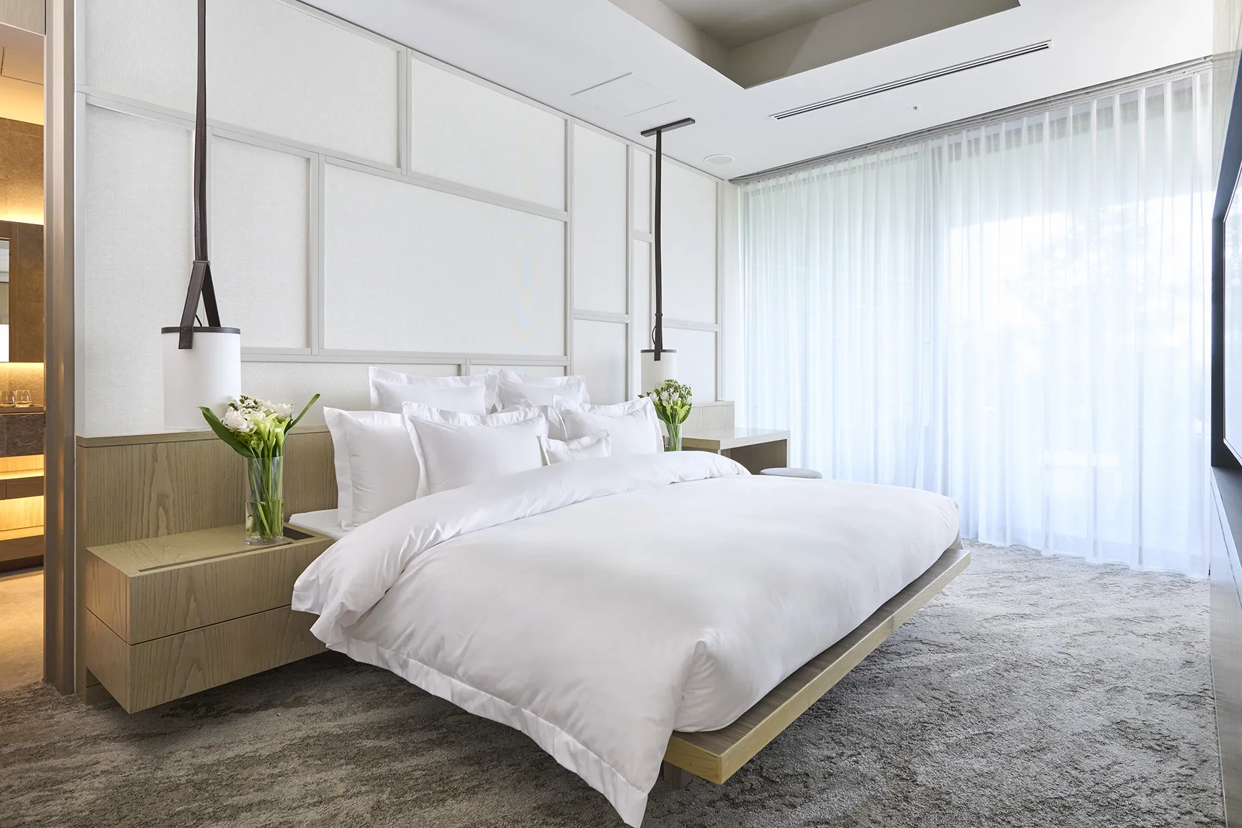 モダンな寝室に｜上質な掛け布団カバーは高級シーツ・高級枕を取り扱う