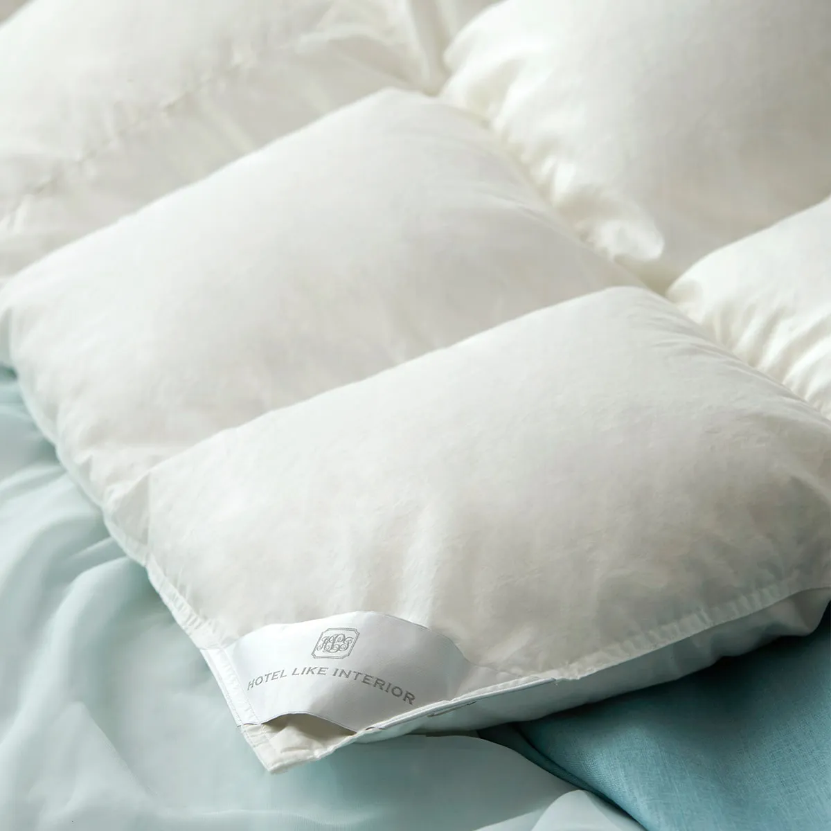 羽毛枕・羽毛布団