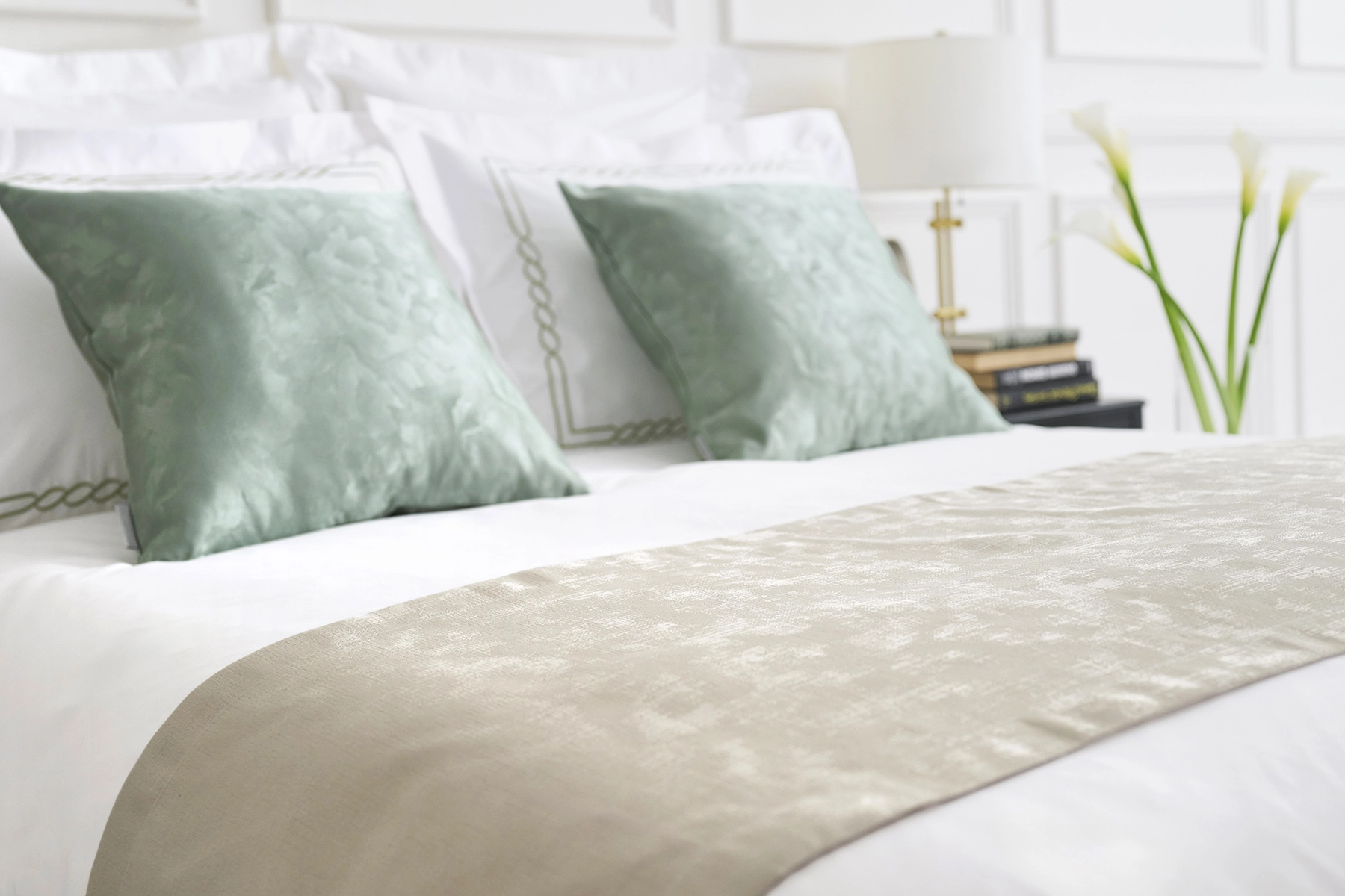 ベッドカバー・クッションカバー｜【公式】ホテルライクインテリア