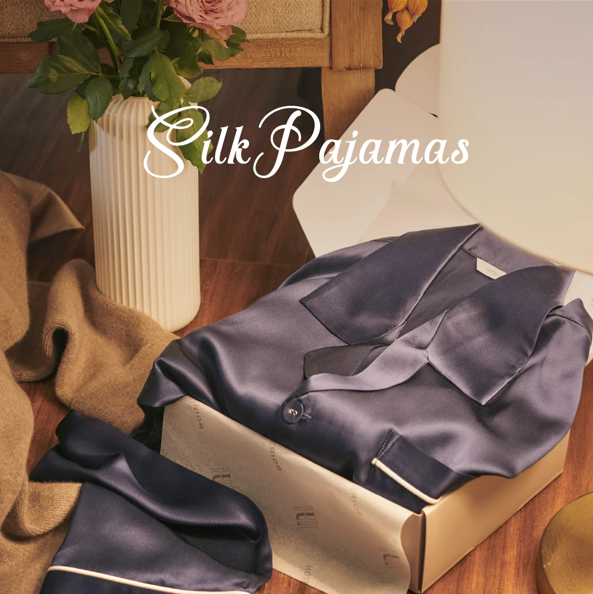 19匁 シルクパジャマ